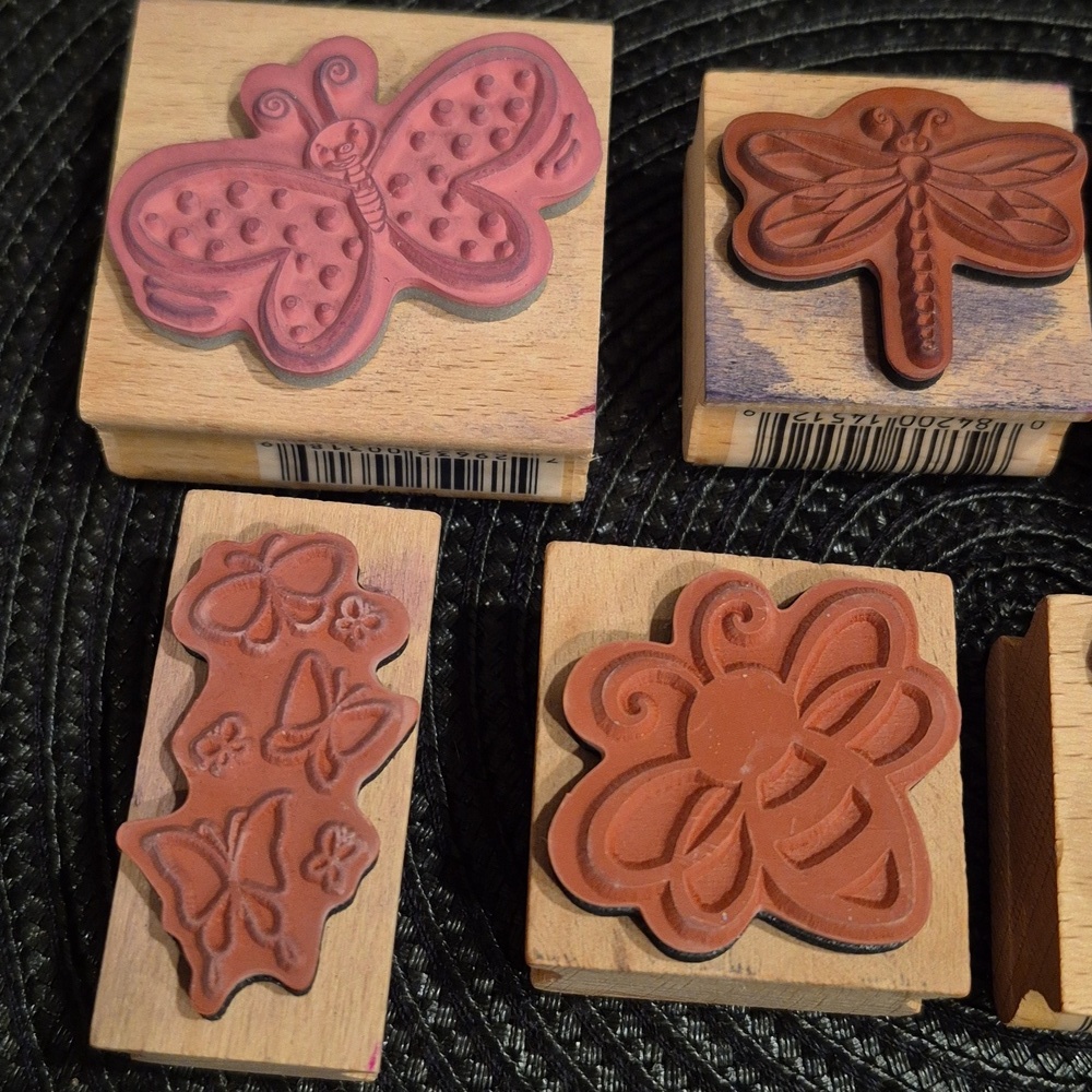 ASSORTED Insect Themed Wood Mount Rubber Stamp Set, Set Of 7 - Picture 5 of 8